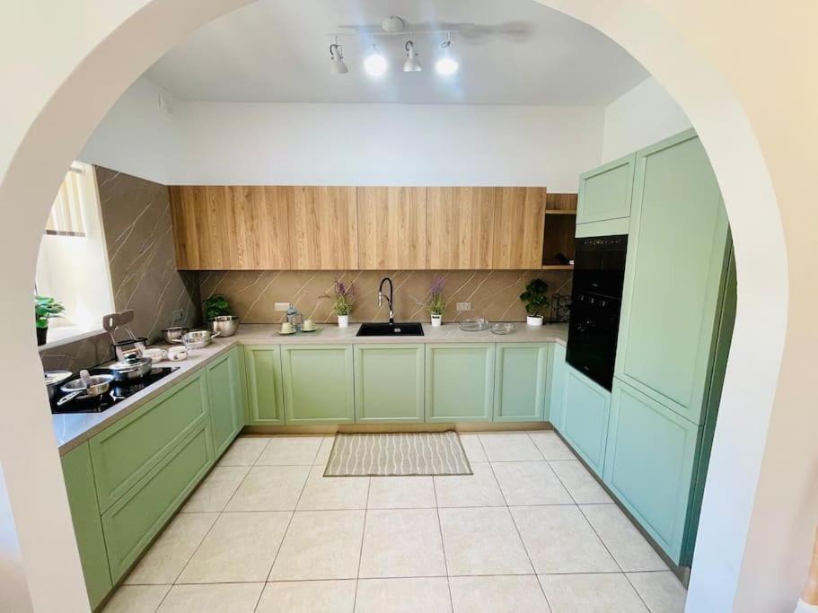 2br Saint Pauls Bay By Holihomes * St. Paul's Bay