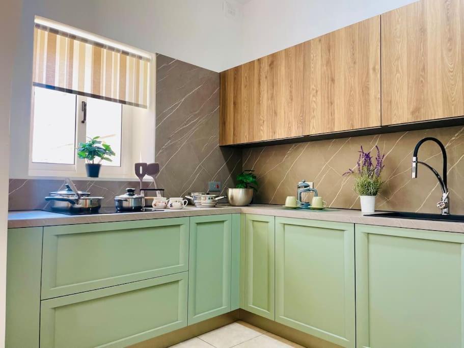 2br Saint Pauls Bay By Holihomes
